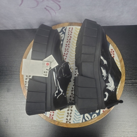 Bershka Faux Patent Platform chunky preppy streatwear‎ Shoes Women's size 4.5 - Picture 8 of 11